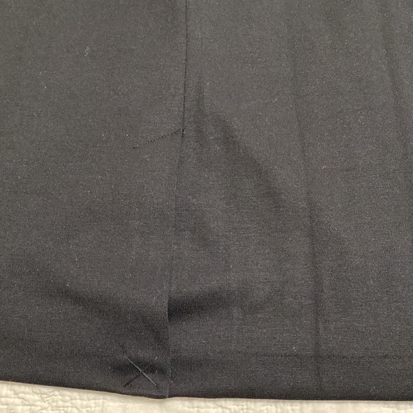 NWT Philosophy, Classic Black Pencil Skirt - Size 12 - Picture 3 of 6